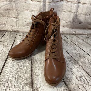 FRYE & CO Penny Brown Faux Vegan Leather Lace-Up Ankle Boots Sz 8.5 Side Zipper